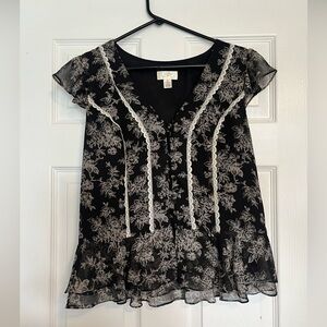 LOFT Black and White Ruffled Cap Sleeve Blouse